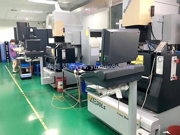 注塑模具廠(chǎng)生產(chǎn)設備-牧野火花機